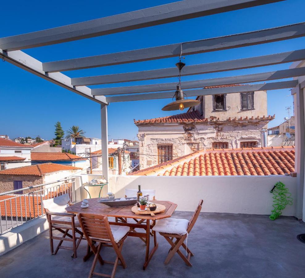 Apartament The Roof - Flat Sea View In Aegina Town Zewnętrze zdjęcie