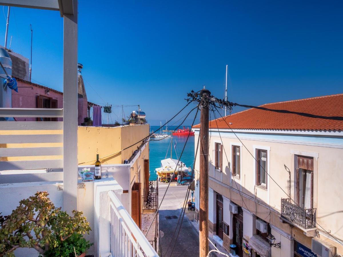 Apartament The Roof - Flat Sea View In Aegina Town Zewnętrze zdjęcie